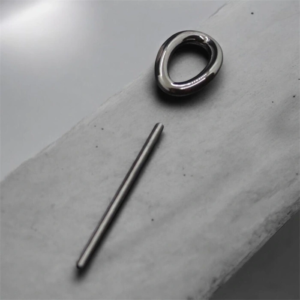 2 Bauteile aus der Hochleistungskeramik Siliziumnitrid